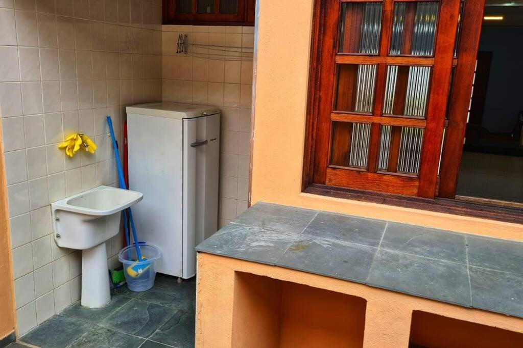 100Mts Da Praia Com Churrasqueira, Piscina E Wi-Fi Caraguatatuba Exteriér fotografie